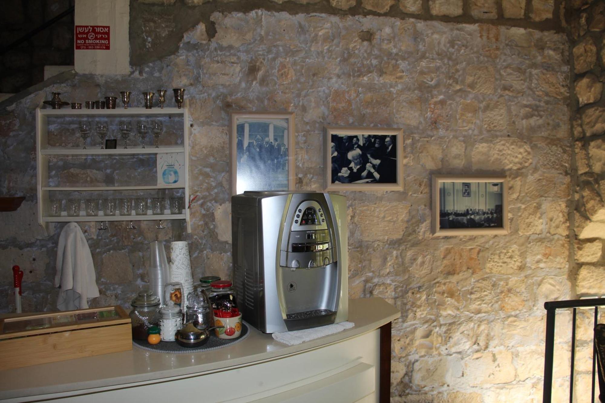 Artists' Colony Inn Zefat Extérieur photo